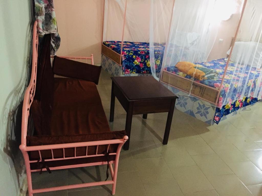 Hotel Toolbi Niaga Kültér fotó