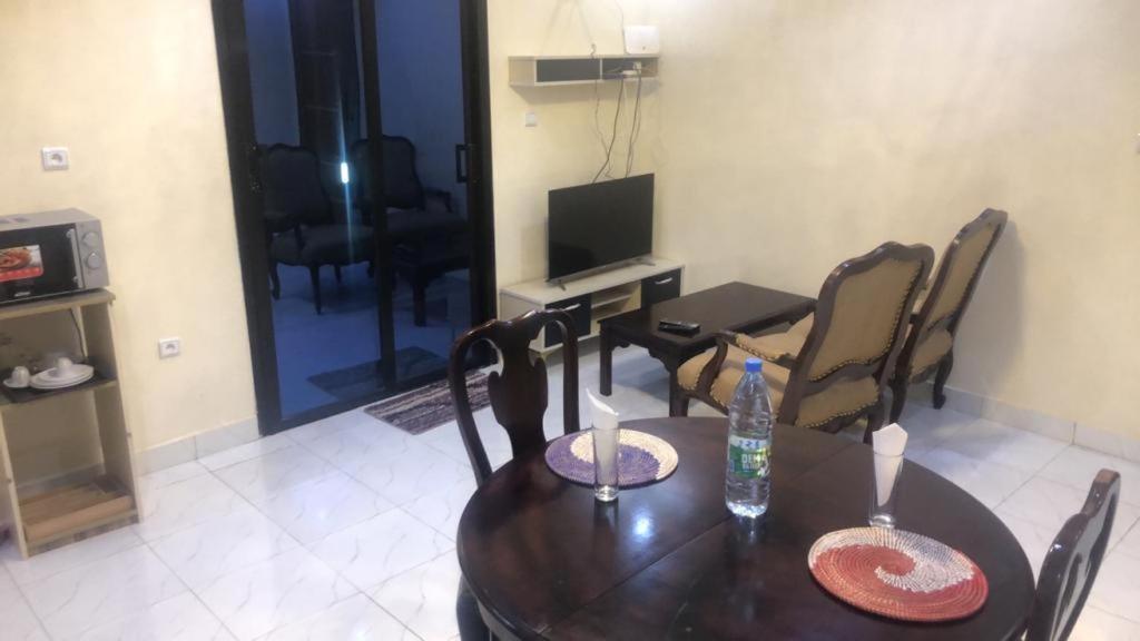 Hotel Toolbi Niaga Kültér fotó