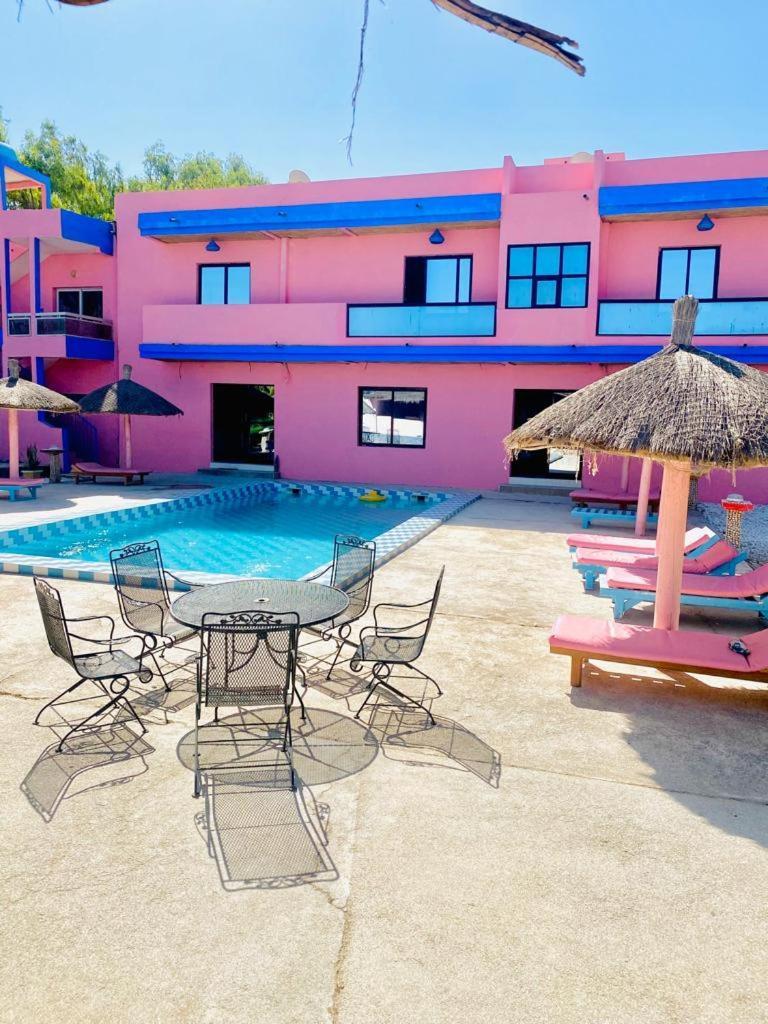 Hotel Toolbi Niaga Kültér fotó