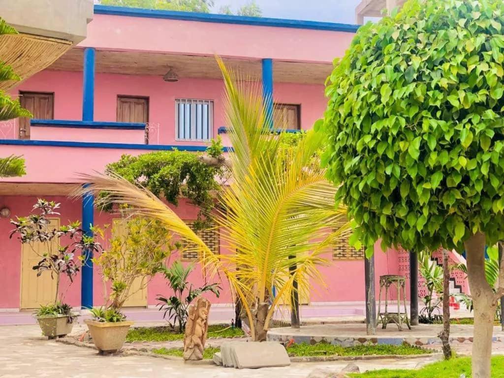 Hotel Toolbi Niaga Kültér fotó